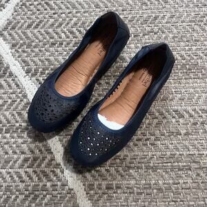 Josef Seibel Pippa Laser Cut Flat Sz 37/6-6.5